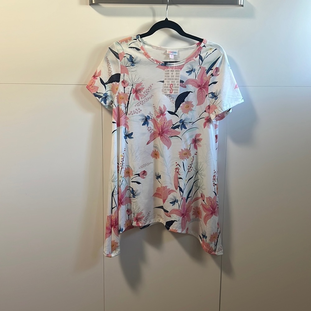 Lularoe Melissa Top